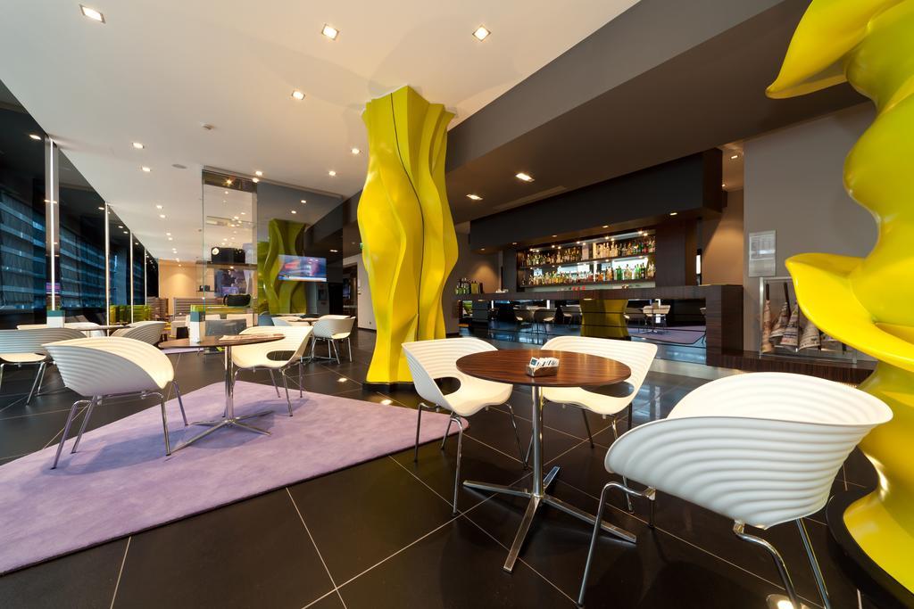 Rmh โมเดนา เด อาร์ต Hotel โมดินา ภายนอก รูปภาพ